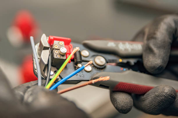 Best Commercial Electrician Services  in Lincoln Village, CA